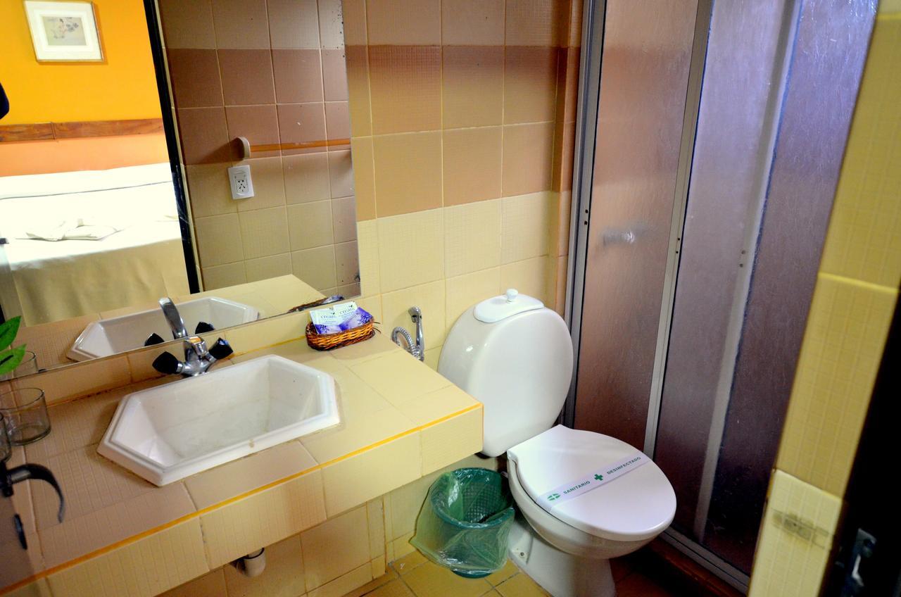 Hosteria Casa Blanca Iguazu Puerto Iguazu Ngoại thất bức ảnh