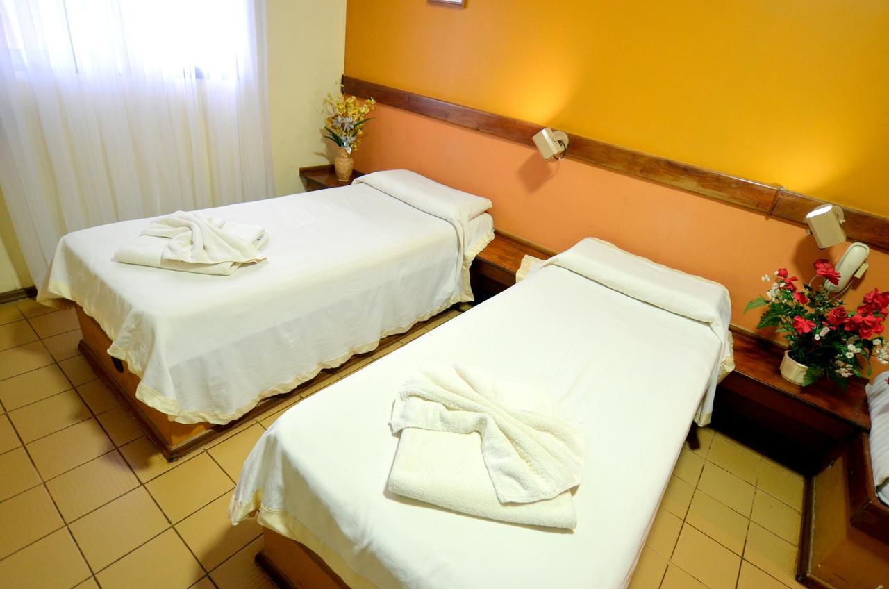 Hosteria Casa Blanca Iguazu Puerto Iguazu Ngoại thất bức ảnh